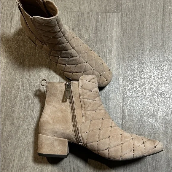 Quilted Tan Ankle Boots - Picture 2 of 8
